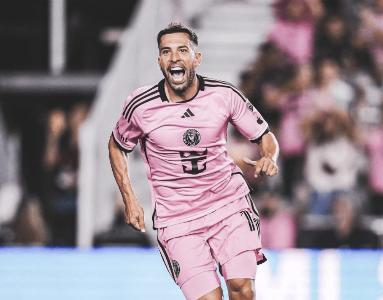 关键时刻迈阿密热火备战西甲,官宣签约细节曝光,引发热议,细节决定成败 关键时刻迈阿密热火备战西甲,官宣签约细节曝光,引发热议,细节决定成败