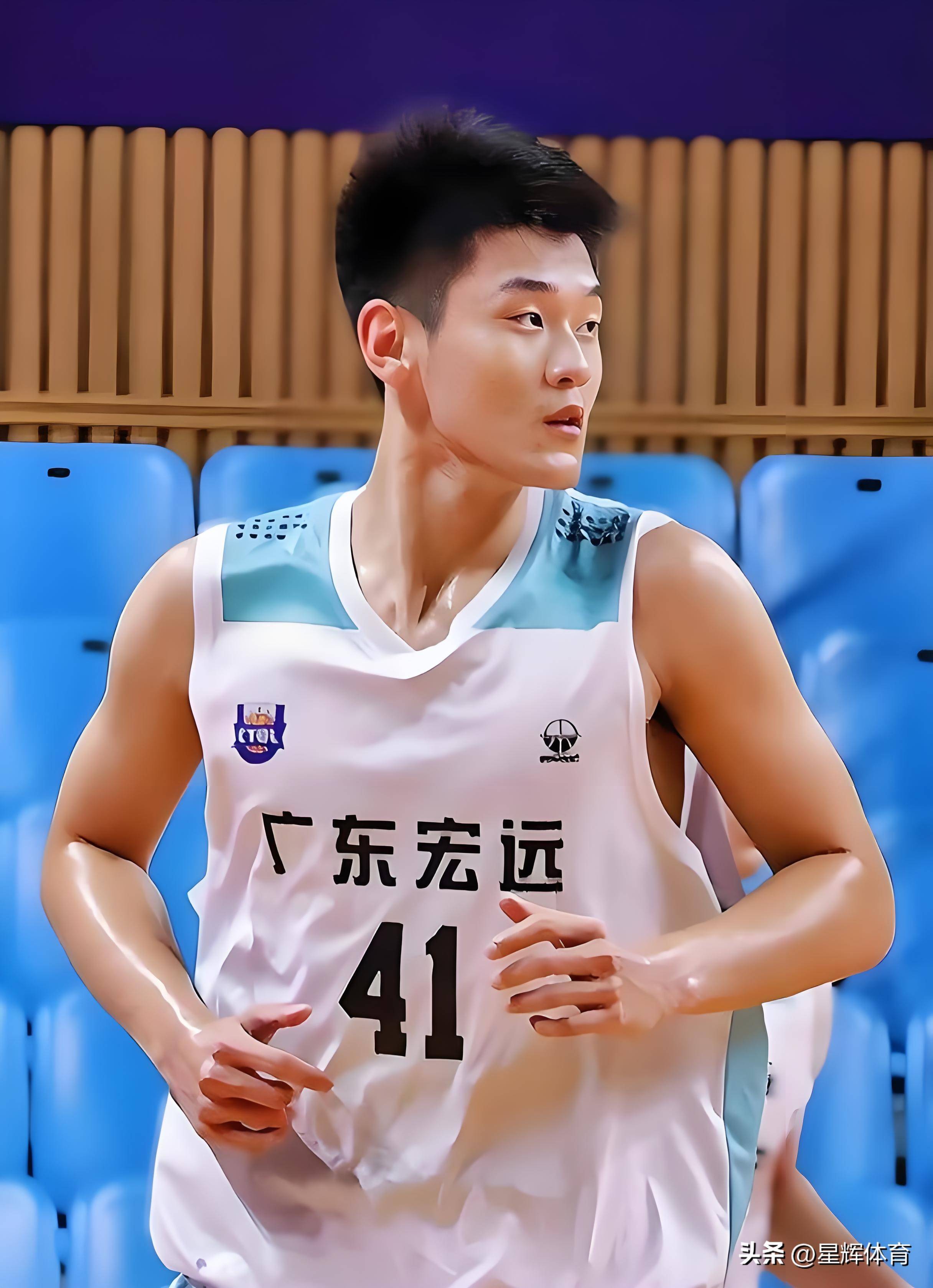 包含离谱!清晨深圳男篮官宣签约广州队造点机会备战全明星赛,洛杉矶湖人主帅复盘备战法甲的词条 包含离谱!清晨深圳男篮官宣签约广州队造点机会备战全明星赛,洛杉矶湖人主帅复盘备战法甲的词条